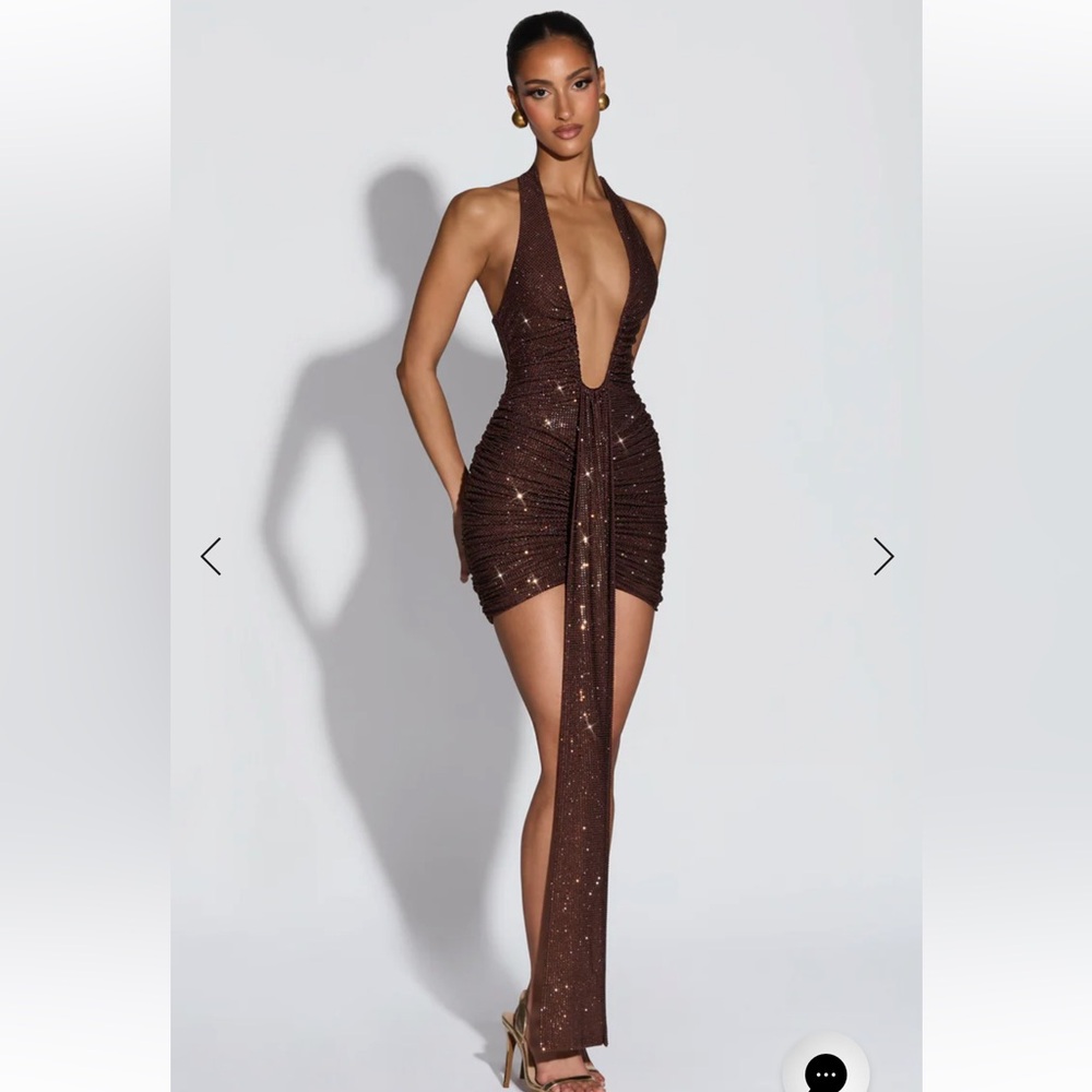 Babyboo rosetta minidress in color plum brown sparkle size L
Like new worn once